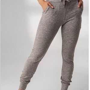 Balance Athletica Women’s Select Joggers Sierra M